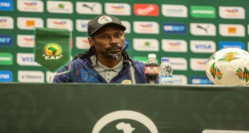 سيسيه: على كاف أن يعيد النظر في مواعيد المباريات.. ونريد أفضل بداية أمام جامبيا 